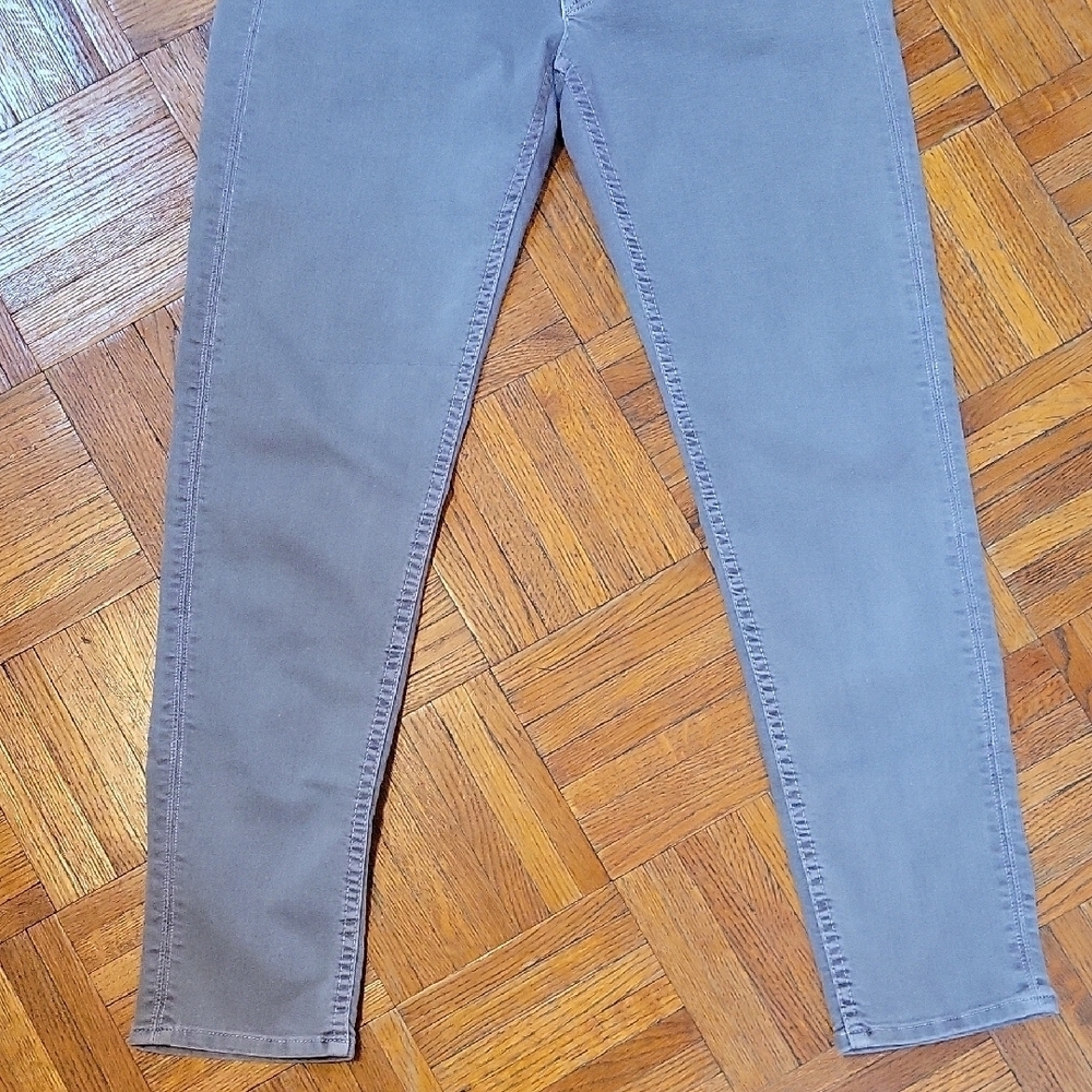 Hudson Crop Collin Light Gray Skinny Jeans Size 27 - Picture 9 of 16